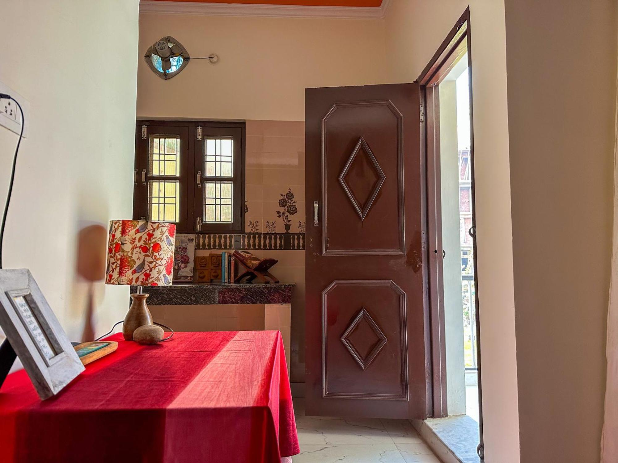 Leela Hatha Rishīkesh Buitenkant foto
